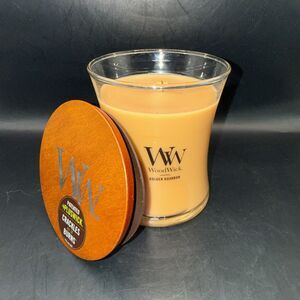 WoodWick Golden Bourbon 9.7oz Candle Medium Size Crackling Wooden Wick Hourglass